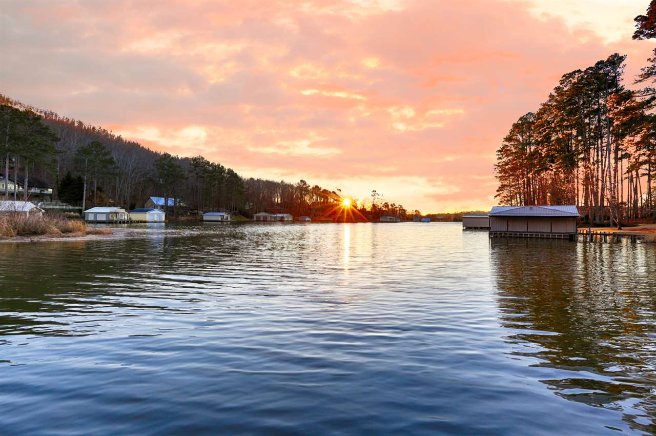 Lake Guntersville Waterfront Real Estate - Huntsville ...