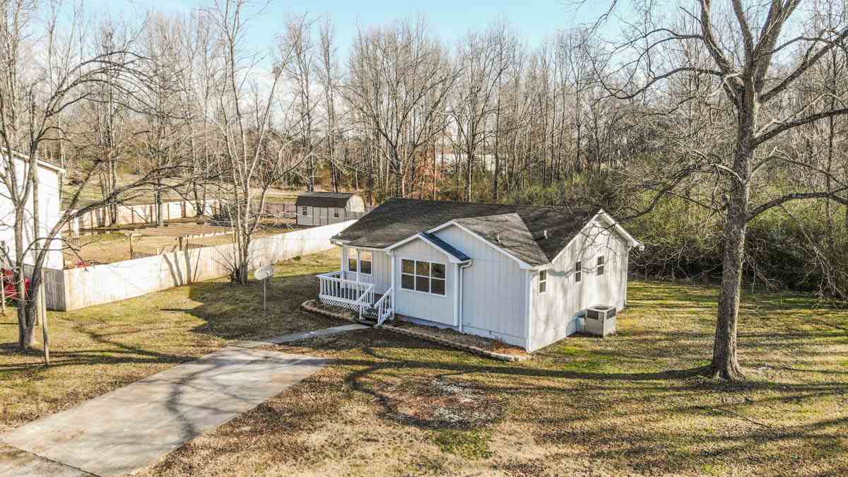 New Market AL Real Estate Riverton & Gurley Homes Huntsville AL