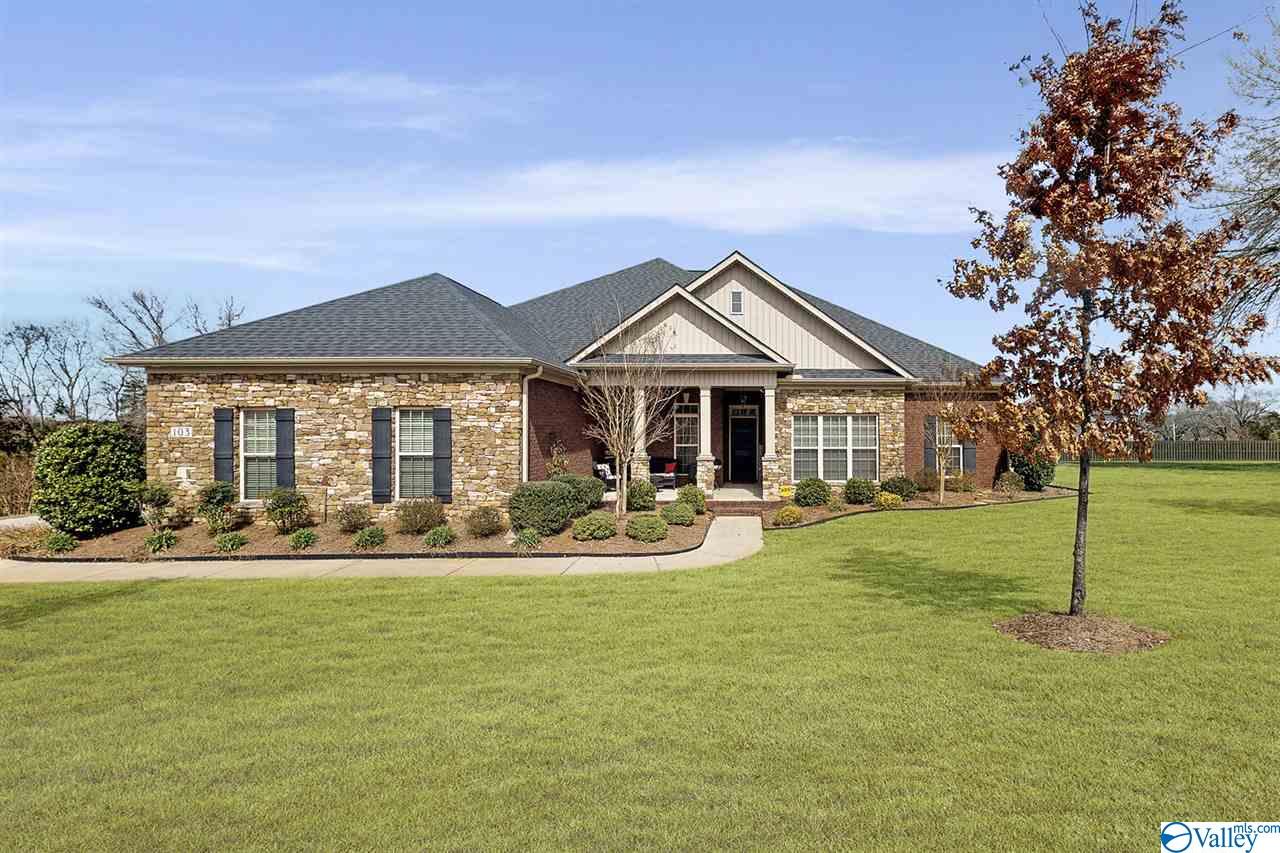 Huntsville Alabama homes for sale with pools