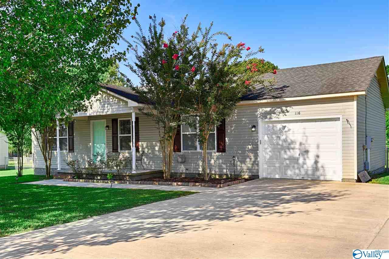 Huntsville Alabama homes for sale with pools