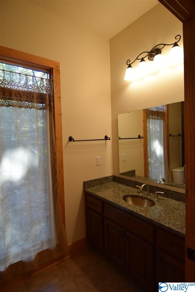 555 PINE ISLAND POINT SCOTTSBORO AL 35769 Huntsville Home Search