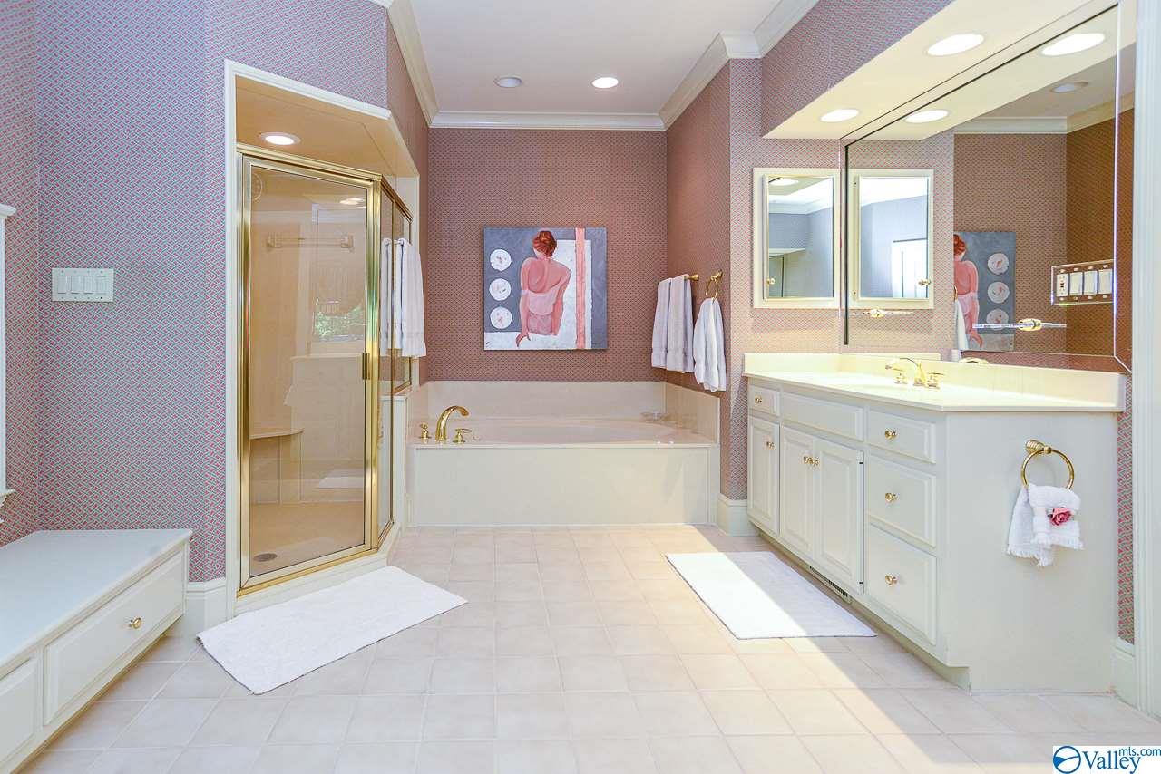 For Sale 1535 Blackhall Lane Decatur Al 35601 4 Beds 3 Full Baths 1 Half Bath 779000