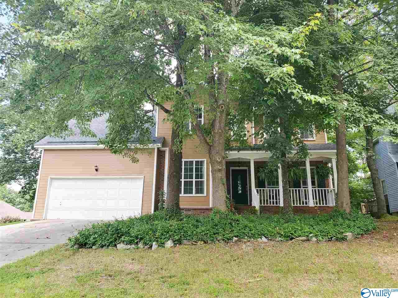 Huntsville Alabama homes for sale with pools