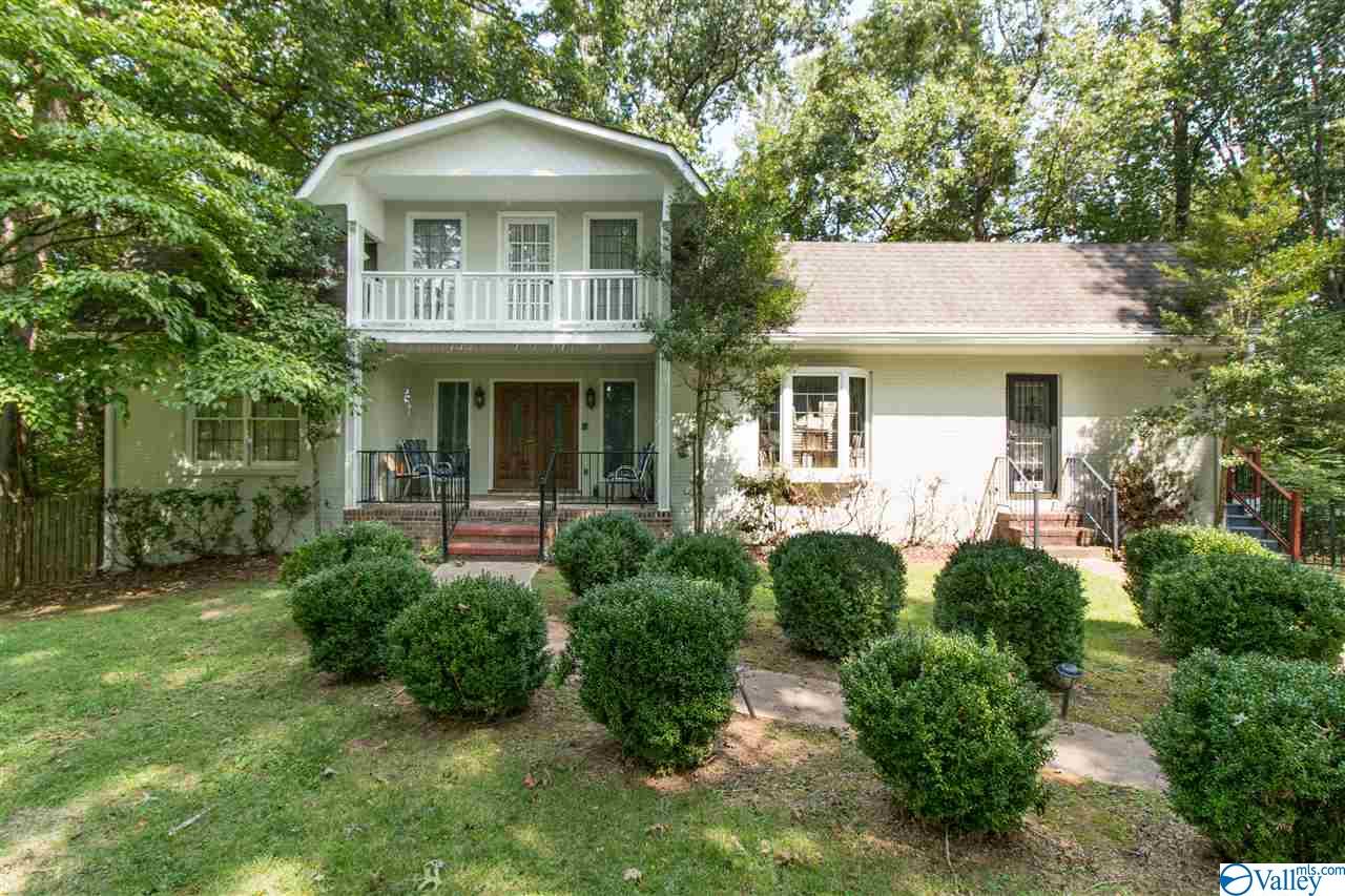 Homes with Acreage in Huntsville and Madison County Alabama